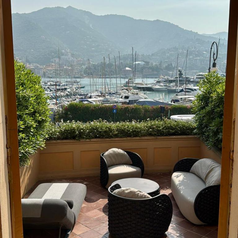 Rapallo Vista Mare - Appartamento con 2 Camere da Letto e Vista Mare - 10
