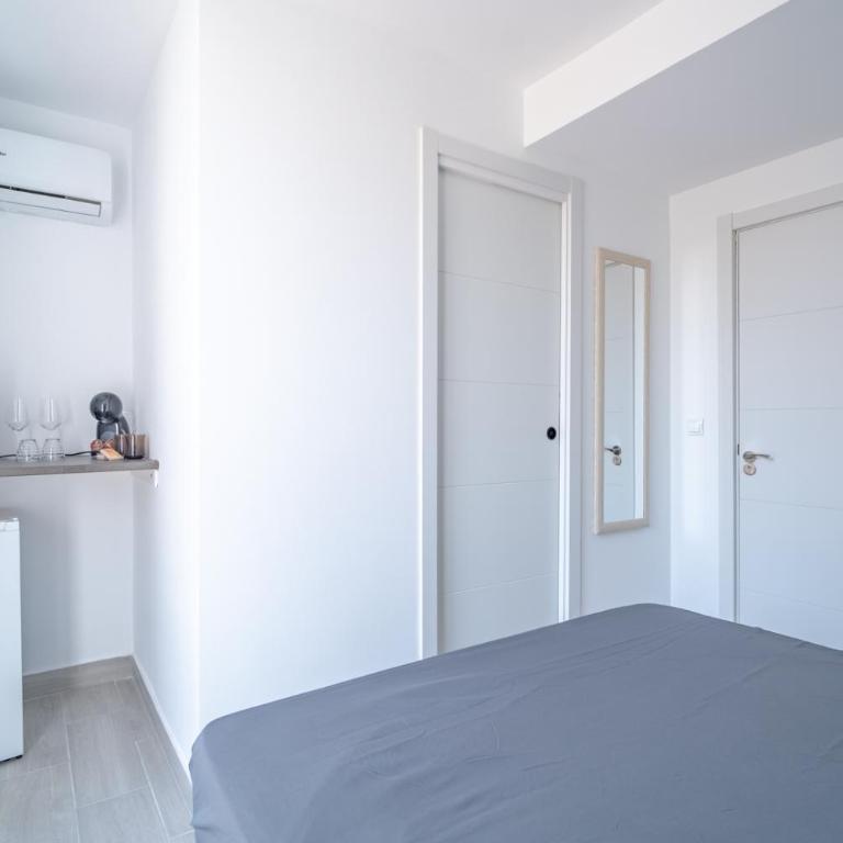 Ronda Vacation Homes - Habitación Doble Deluxe con balcón - 8