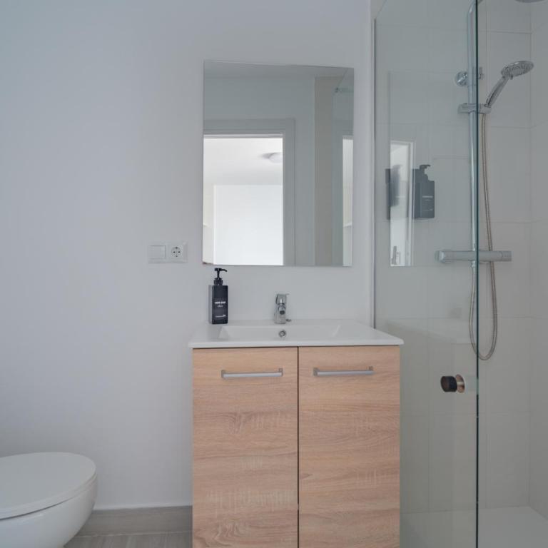 Ronda Vacation Homes - Suite Familiar - 9