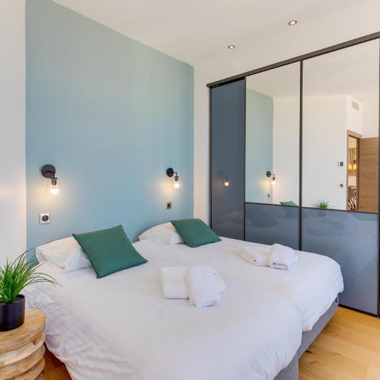 33 MARINONI AP4438 by Riviera Holiday Homes - Appartement - Vue sur Mer - 17