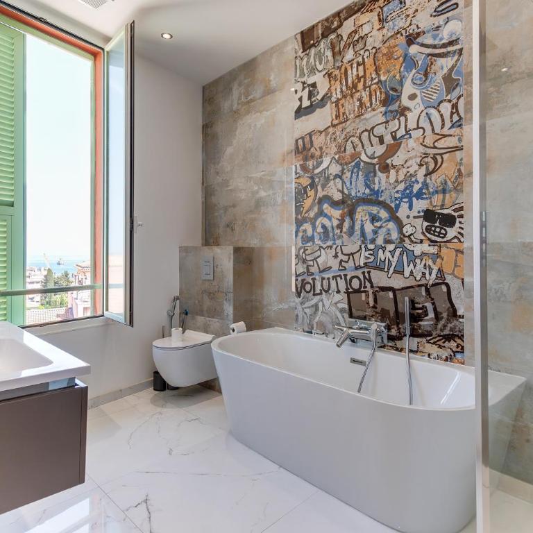 33 MARINONI AP4438 by Riviera Holiday Homes - Appartement - Vue sur Mer - 21