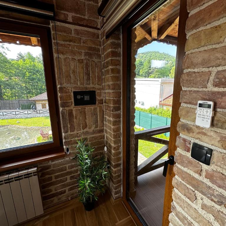 Villa with private lake - Vila sa 3 Spavaće Sobe - 21