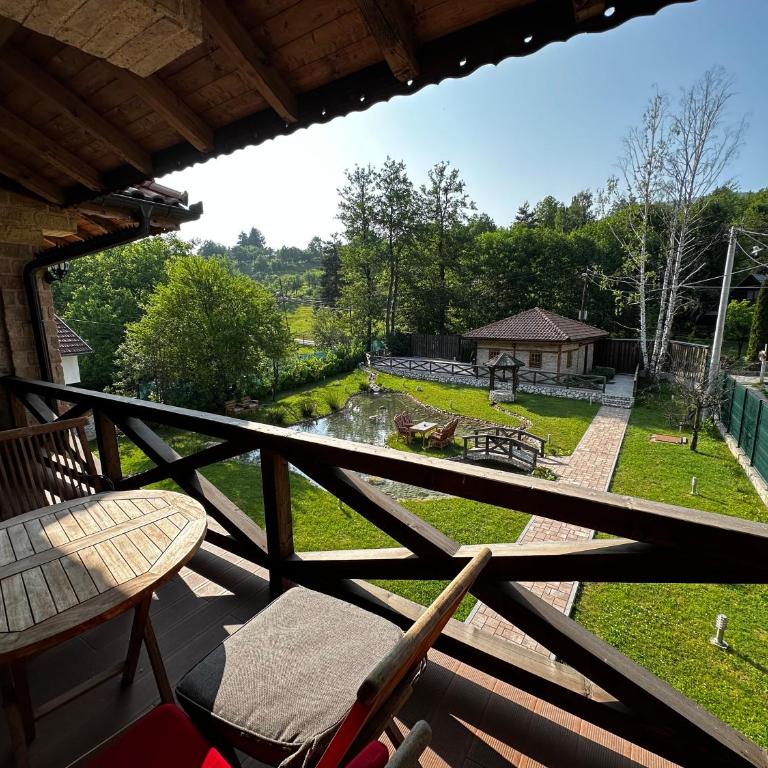 Villa with private lake - Vila sa 3 Spavaće Sobe - 41