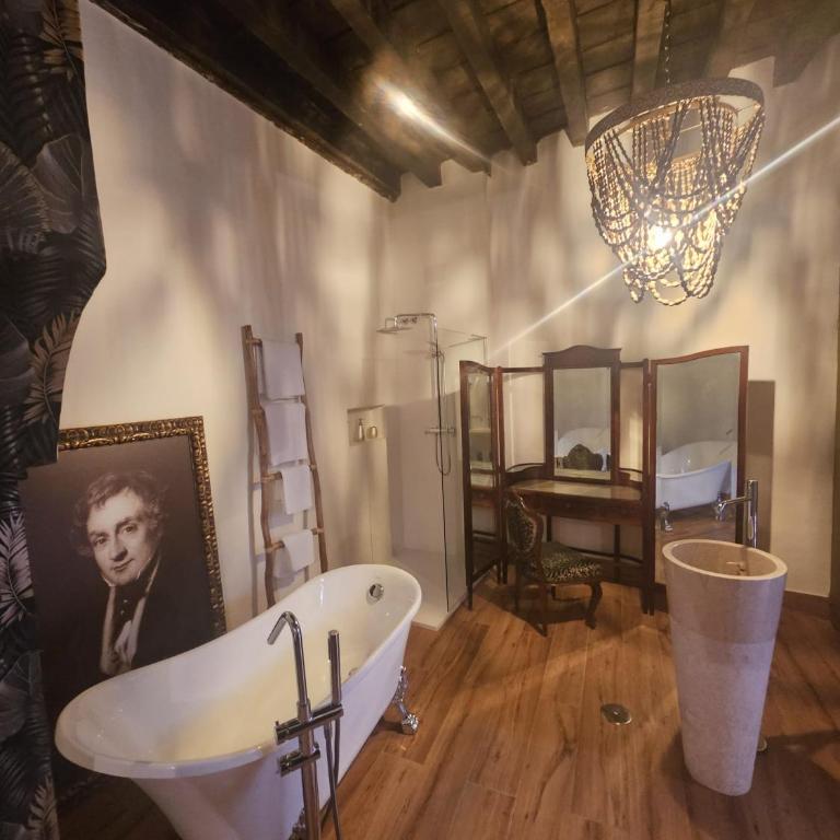 Casa Señorial Piedrachica - Habitación con cama extragrande. - 13