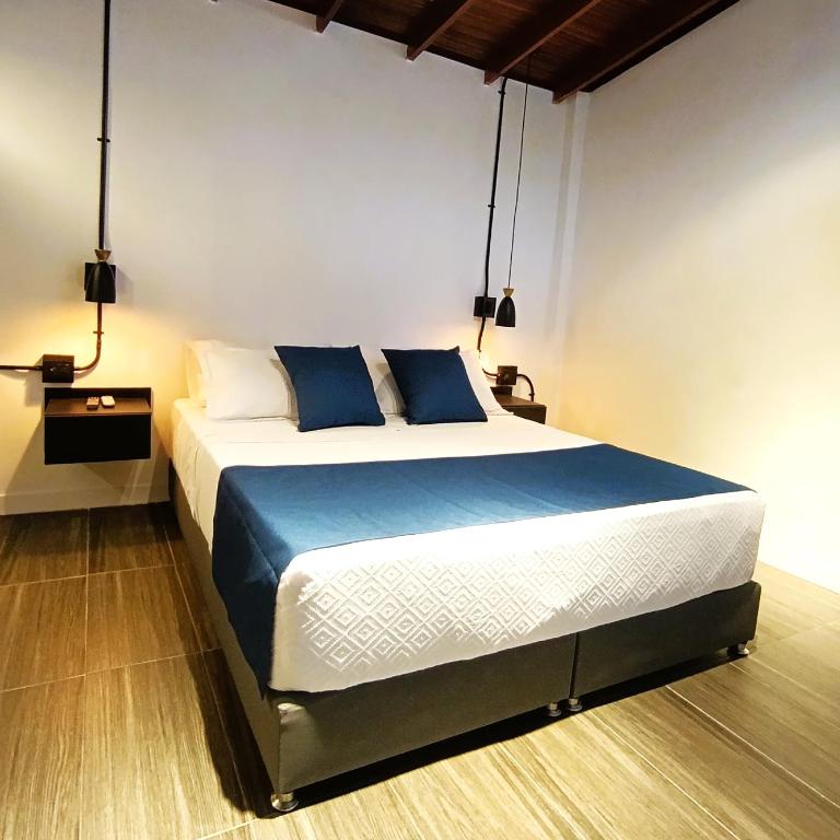 Bluelux Med - B&B - Double Room - 1