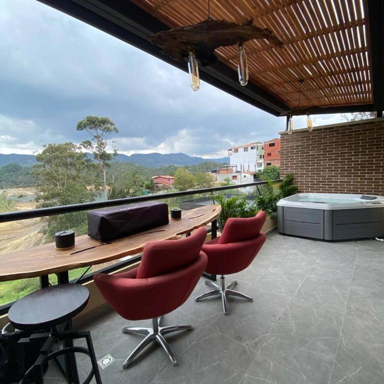 San Telmo - Guatape with Hot Tube - Apartment - 12