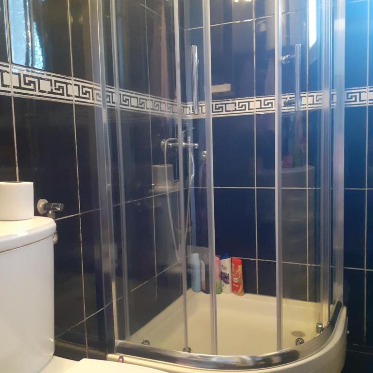 Batajnica centar - Two-Bedroom Apartment - 10