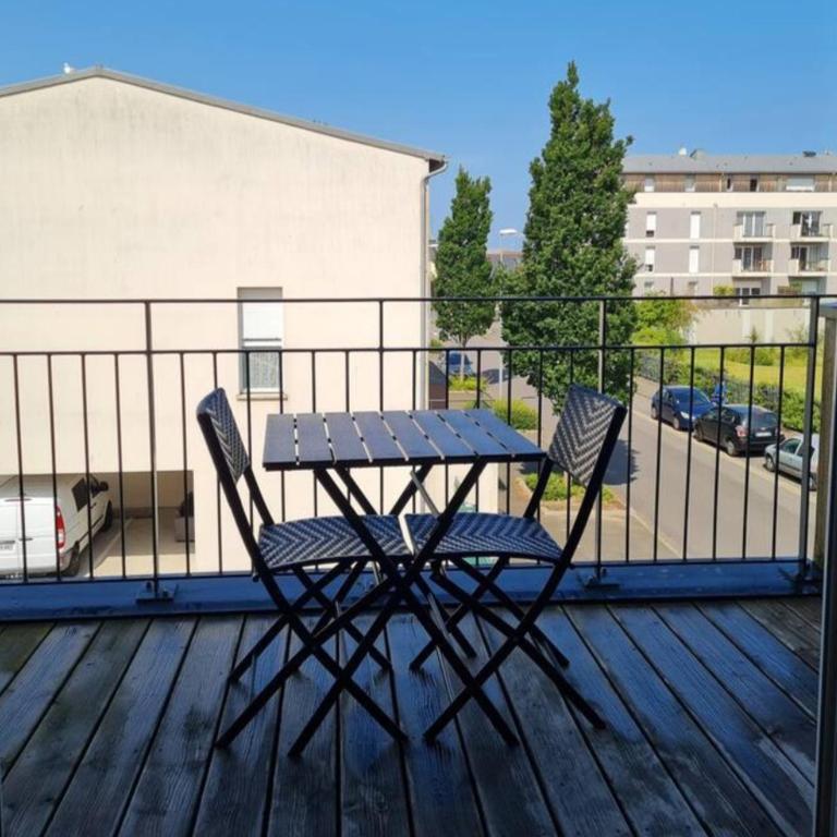 Appartement avec terrasse proche plage Sillon - One-Bedroom Apartment - 2
