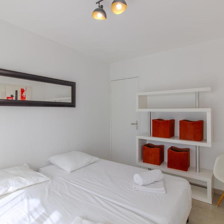 DELMAS 3 Appartement 3 Chambres Spacieux avec Grande Terrasse - Apartamento de 3 dormitorios - 4