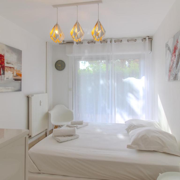 DELMAS 3 Appartement 3 Chambres Spacieux avec Grande Terrasse - Apartamento de 3 dormitorios - 19