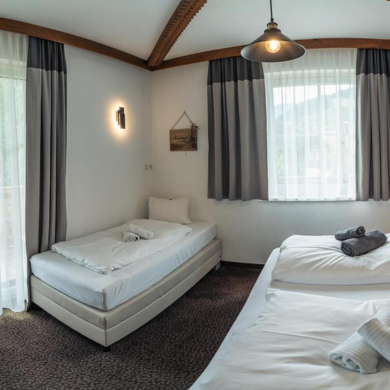 Landhaus Flasch - Apartment mit 1 Schlafzimmer und Balkon - 27