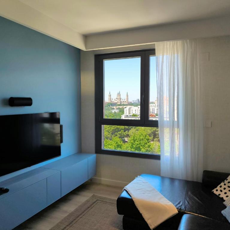 El Ático de Cosuenda by Alogest - Three-Bedroom Apartment with View - 9