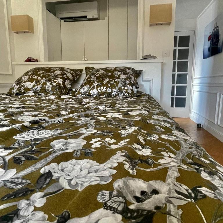 Apparemment luxueux niché dans les arbres - Appartement 1 Chambre Deluxe - Vue sur Ville - 14