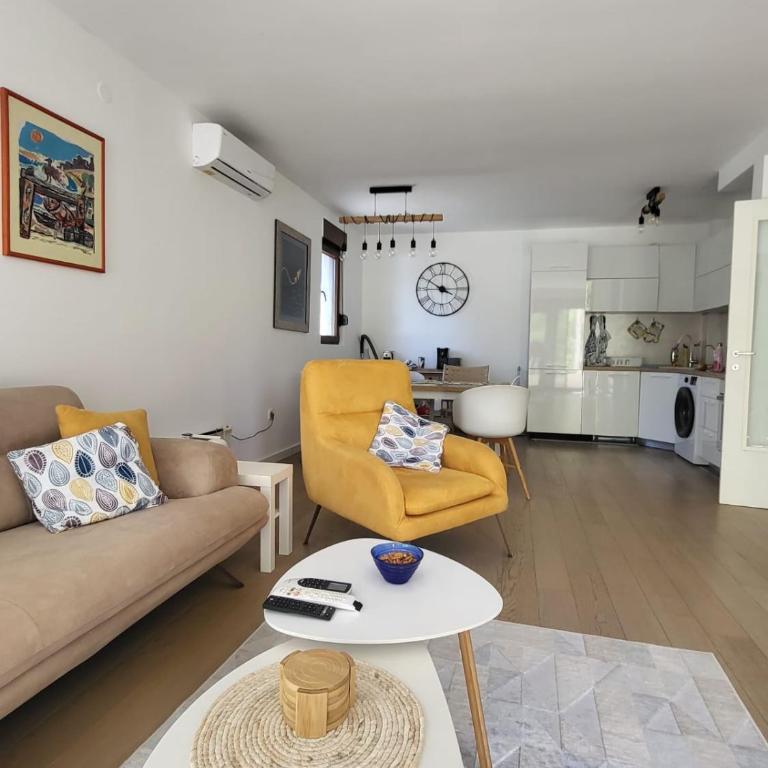 Lux apartment Tivat - Two-Bedroom Apartment - 2