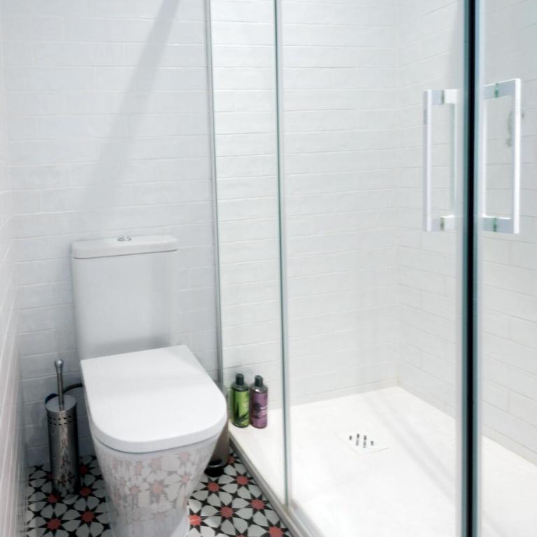 La Casa del Mar-Cabañal 3BR Suites - Three-Bedroom Apartment - 23