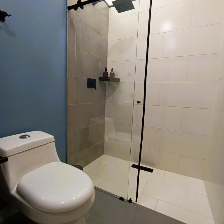Bluelux Med - B&B - Large Double Room - 8