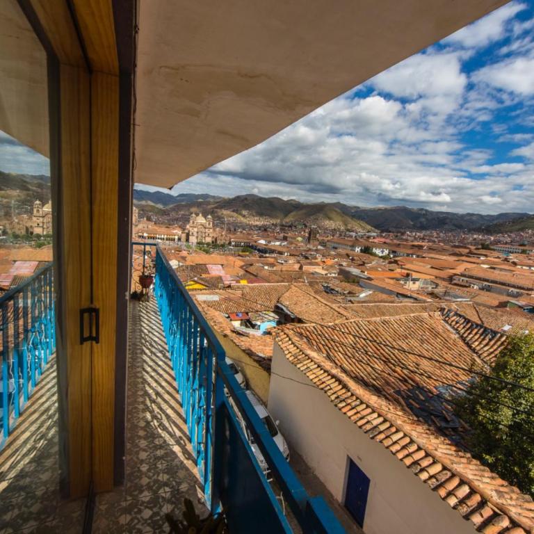 Private Apartments 1 Block Main Square - Casa de 4 dormitorios - 2