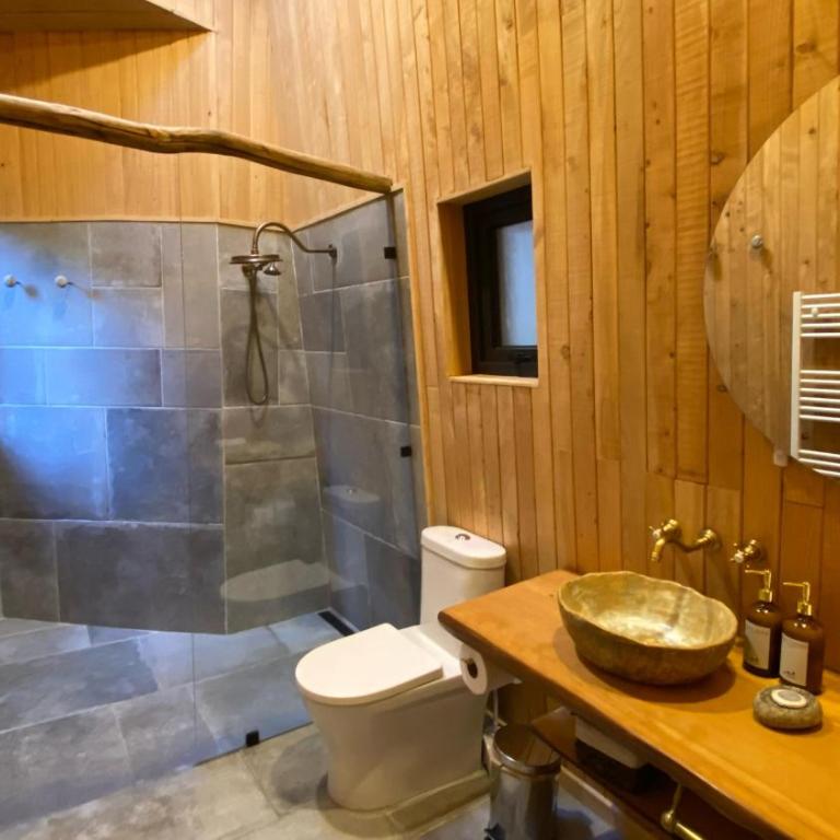 Lodge El Remanso, Patagonia Chile - King Room with Garden View - 7