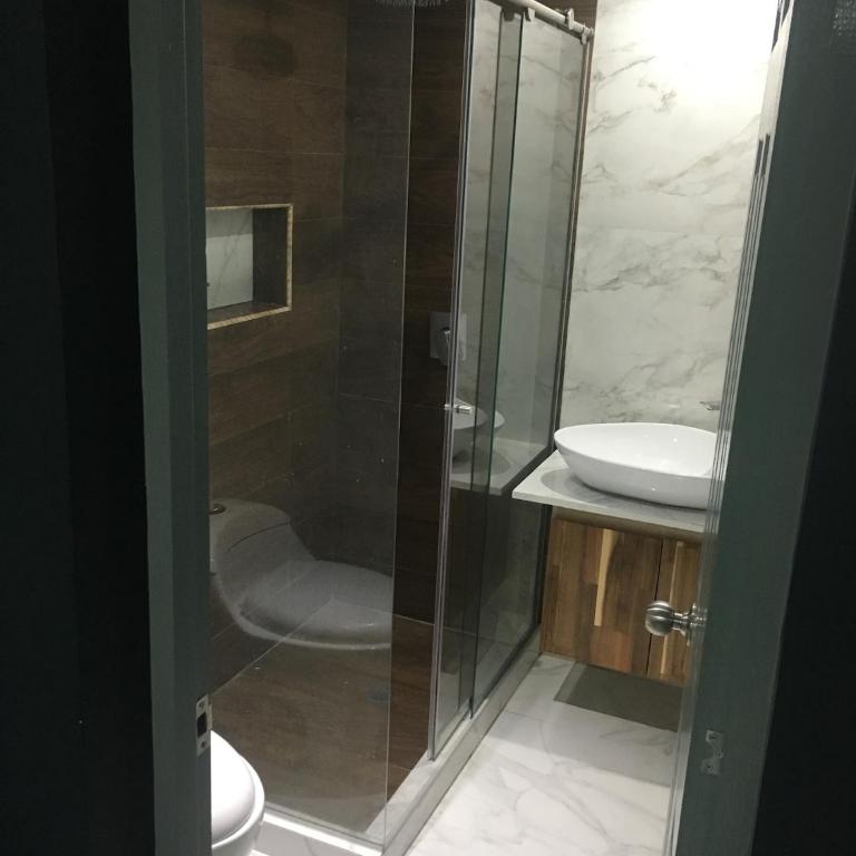 Glen de 3 alcobas los molinos - Three-Bedroom Apartment - 7