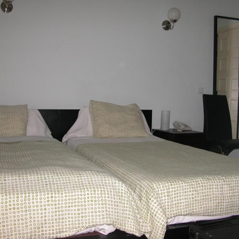 Hostal Goyal Pizarro - Habitación Doble Confort - 2 camas - 13