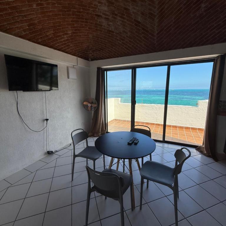 Loft hermoso frente al mar a 5 min del ferry - One-Bedroom Apartment - 20