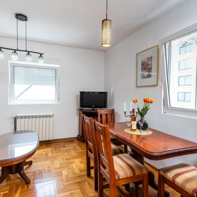 Apartments Durmitorska Vila - Deluks Apartman sa 2 Spavaće Sobe - 3