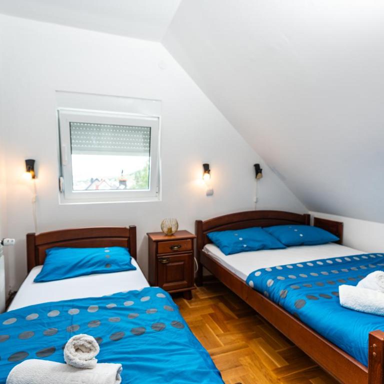 Apartments Durmitorska Vila - Deluks Apartman sa 2 Spavaće Sobe - 1