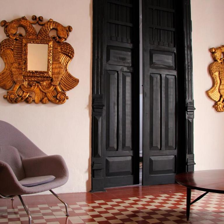 Oasis with natural pool in the heart of Mérida - Three-Bedroom Villa - 19