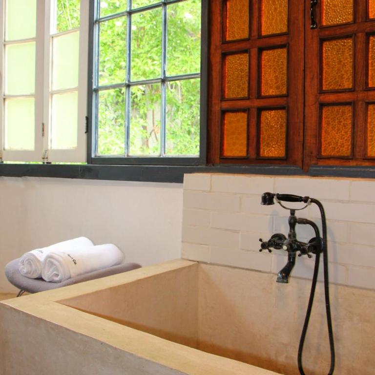 Oasis with natural pool in the heart of Mérida - Three-Bedroom Villa - 68