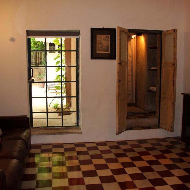 Oasis with natural pool in the heart of Mérida - Three-Bedroom Villa - 71