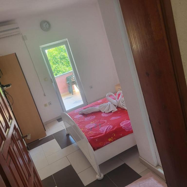 Apartment Asko - Deluks Dvokrevetna Soba sa Bračnim Krevetom - 2