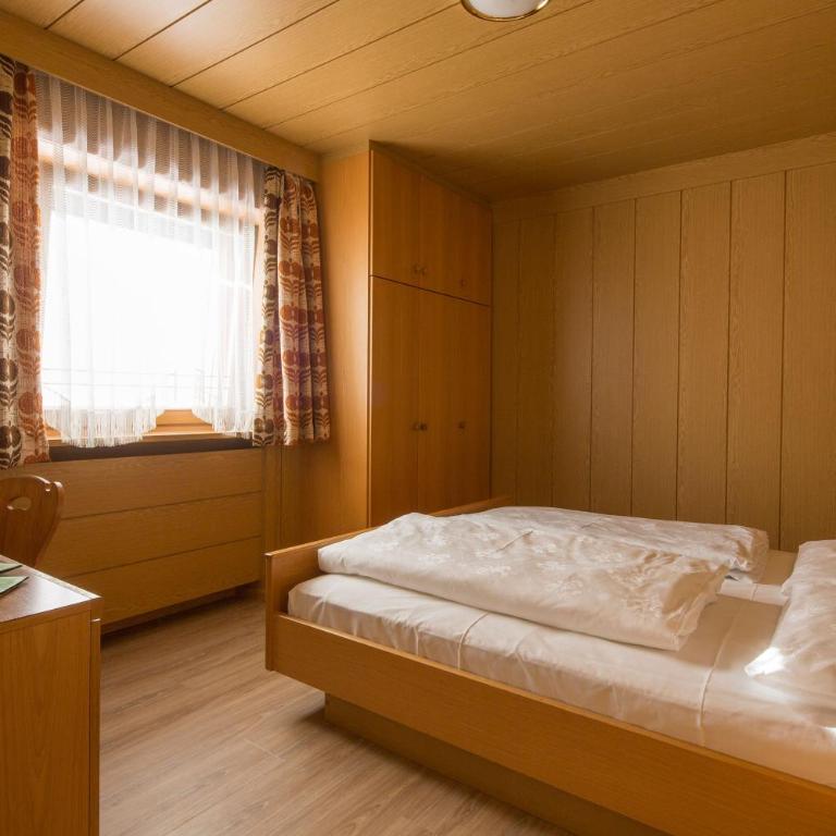 Pensione Haus Erica - Camera Tripla Basic con Bagno in Comune - 5