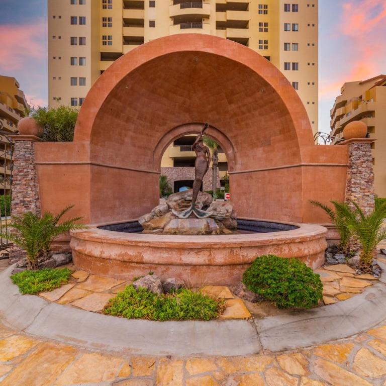 Bella Sirena 2BR 2BA 3rd Floor Ocean View B301 - Apartamento - 50