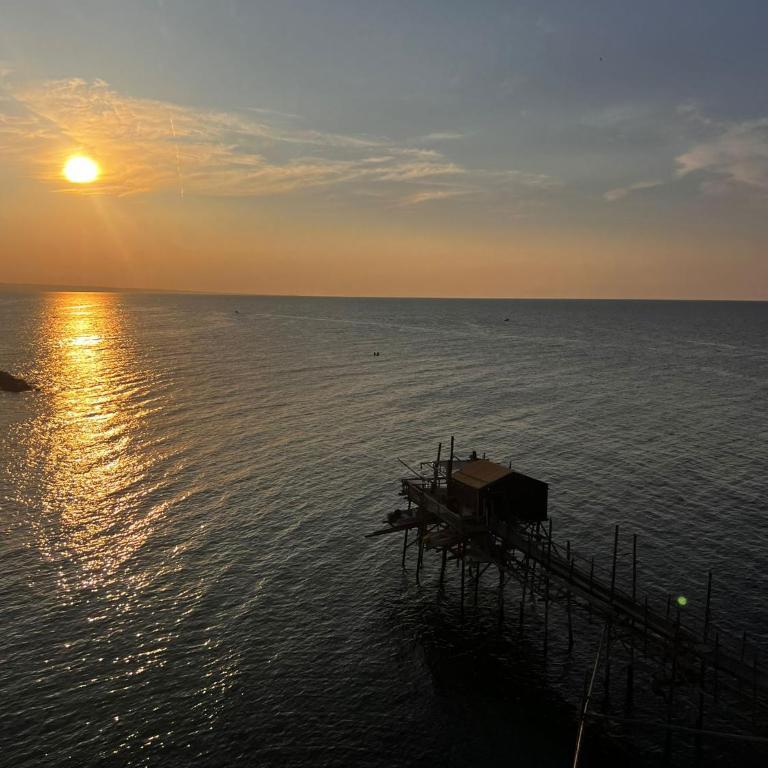 La casa in pineta di fronte al mare - Three-Bedroom Apartment - 43