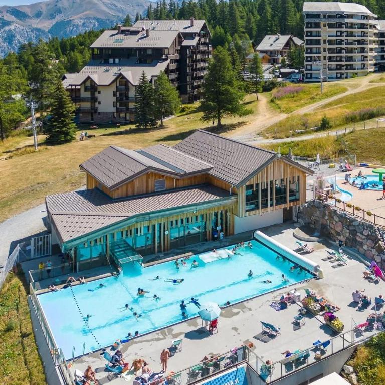 RISOUL 1850 - Appart' 4 personnes ski aux pieds - Appartement 1 Chambre - 3