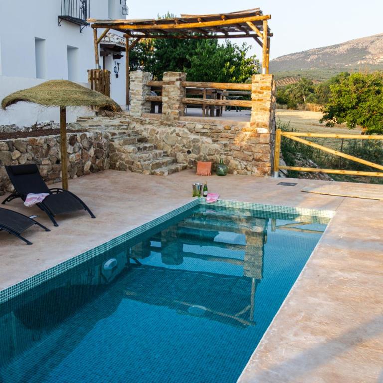 LA CASA DE LA HUERTA Stylish family cottage in Malaga countryside - Casa de 4 dormitorios - 1