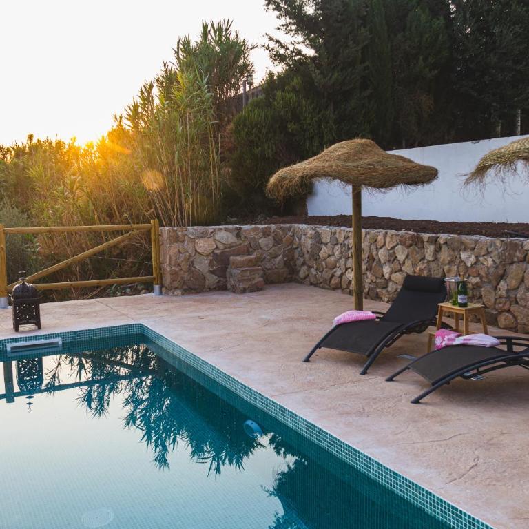 LA CASA DE LA HUERTA Stylish family cottage in Malaga countryside - Casa de 4 dormitorios - 61