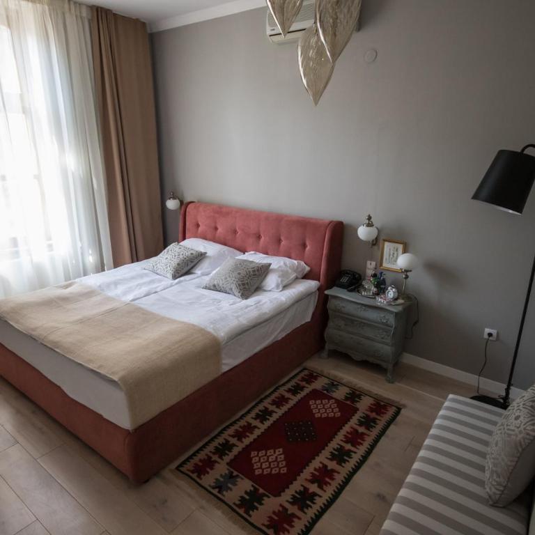 Hotel Ovo malo duše - Komfor Dvokrevetna Soba sa Bračnim Krevetom - 1