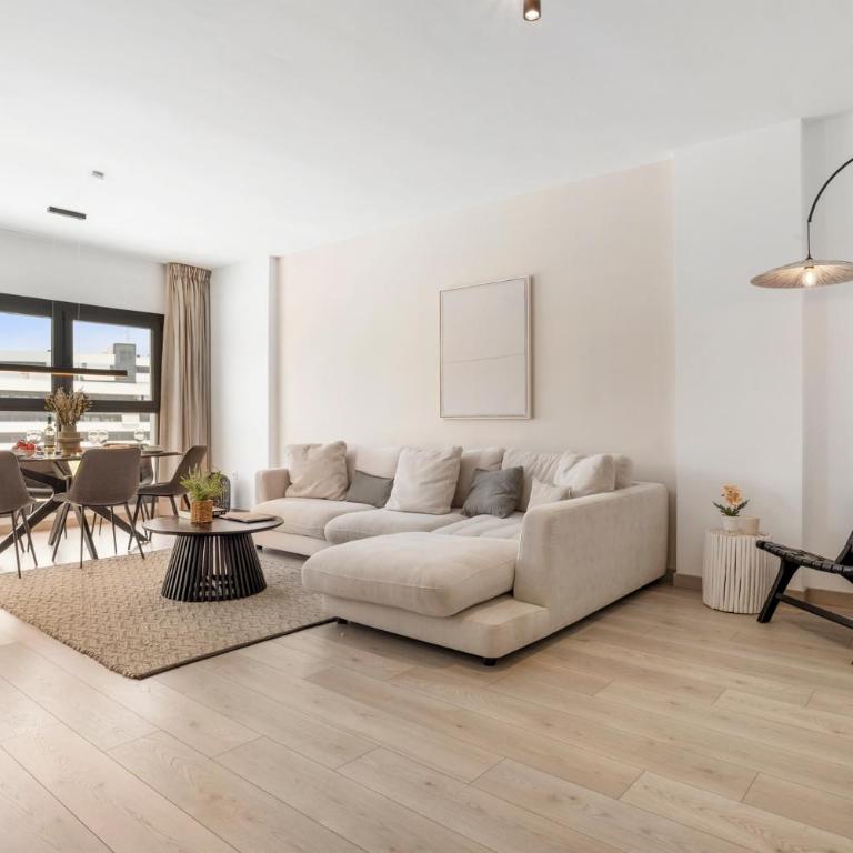 Solarium Penthouse Walk to Beach & Old Town - Apartamento de 3 dormitorios con vistas a las montañas - 8