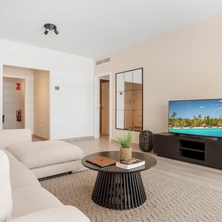Solarium Penthouse Walk to Beach & Old Town - Apartamento de 3 dormitorios con vistas a las montañas - 11
