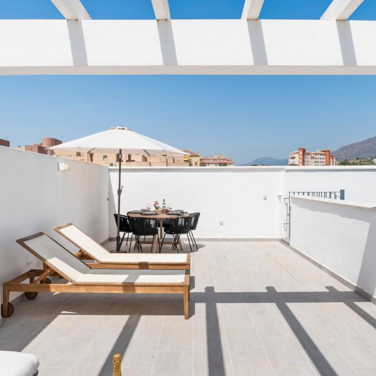 Solarium Penthouse Walk to Beach & Old Town - Apartamento de 3 dormitorios con vistas a las montañas - 15