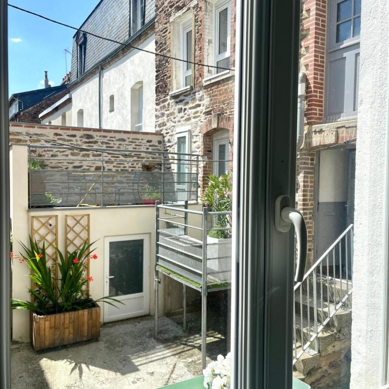 Le refuge urbain - T2 à la gare - Appartamento con 1 Camera da Letto - 17