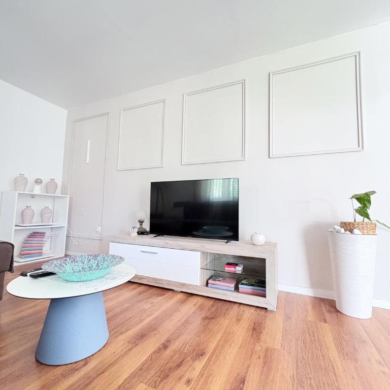 House9 - Apartman s 1 Spavaćom Sobom i Terasom - 2