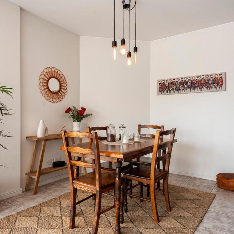 Depto de hermosas vistas y extrema tranquilidad - One-Bedroom Apartment with City View - 7