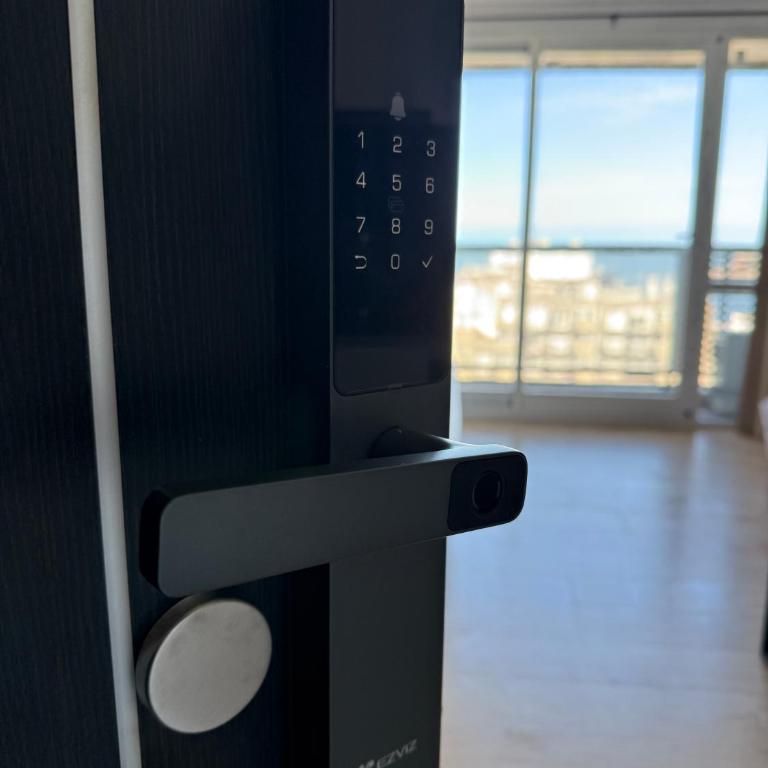 MarDelSuites - Studio Moderno Premium Piso 14 - Vista al Mar, Pileta, Cochera, AC, 2min Playa - Studio Apartment with Sea View - 14