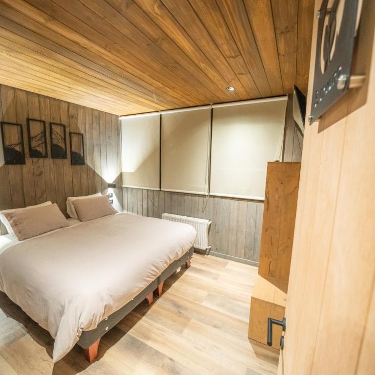 Roble Viejo Lodge - Double Room with Private Bathroom - 2