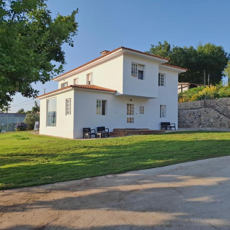 Casa con vistas al mar, campo y barbacoa - Five-Bedroom House - 74