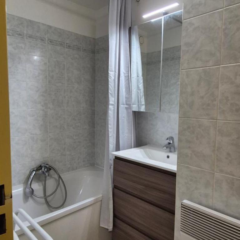 Prapoutel - Les 7 Laux - Two-Bedroom Apartment - 13