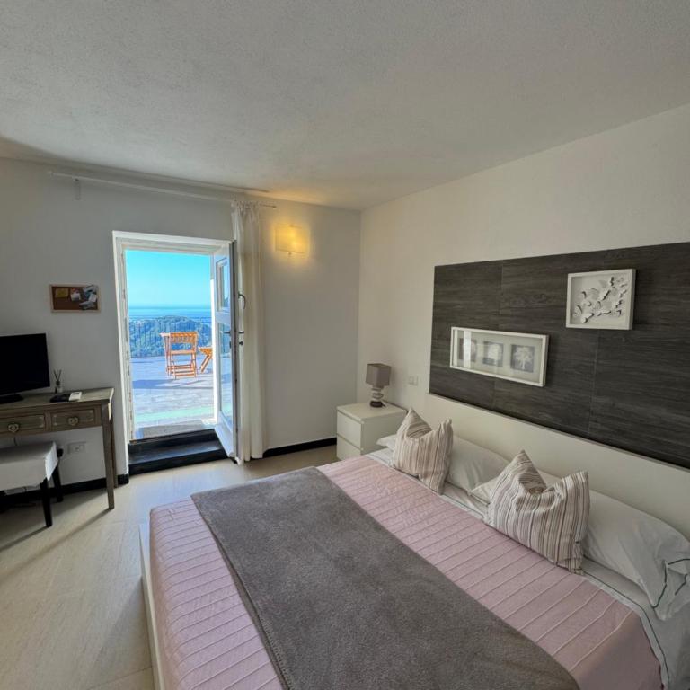 Affittacamere PZ - Camera Matrimoniale con Terrazza - 1
