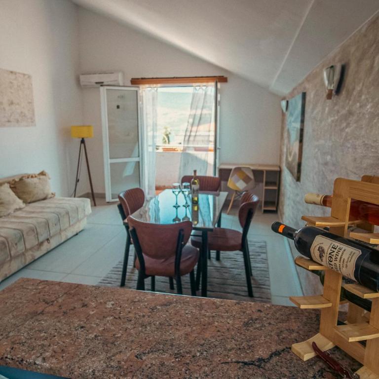 Apartments "Belle Vue" - Apartment with Sea View - 2